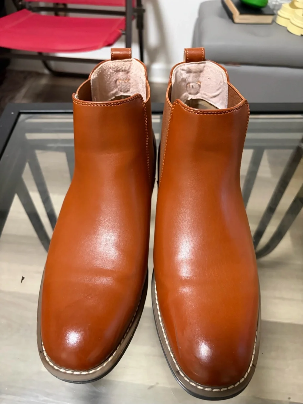 Bruno Marc sleek tan